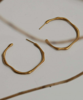 Aros dorados Clara grandes