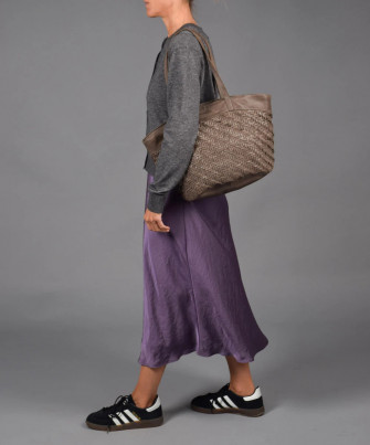 Bolso de hombro grande de piel lavada THB Arrow